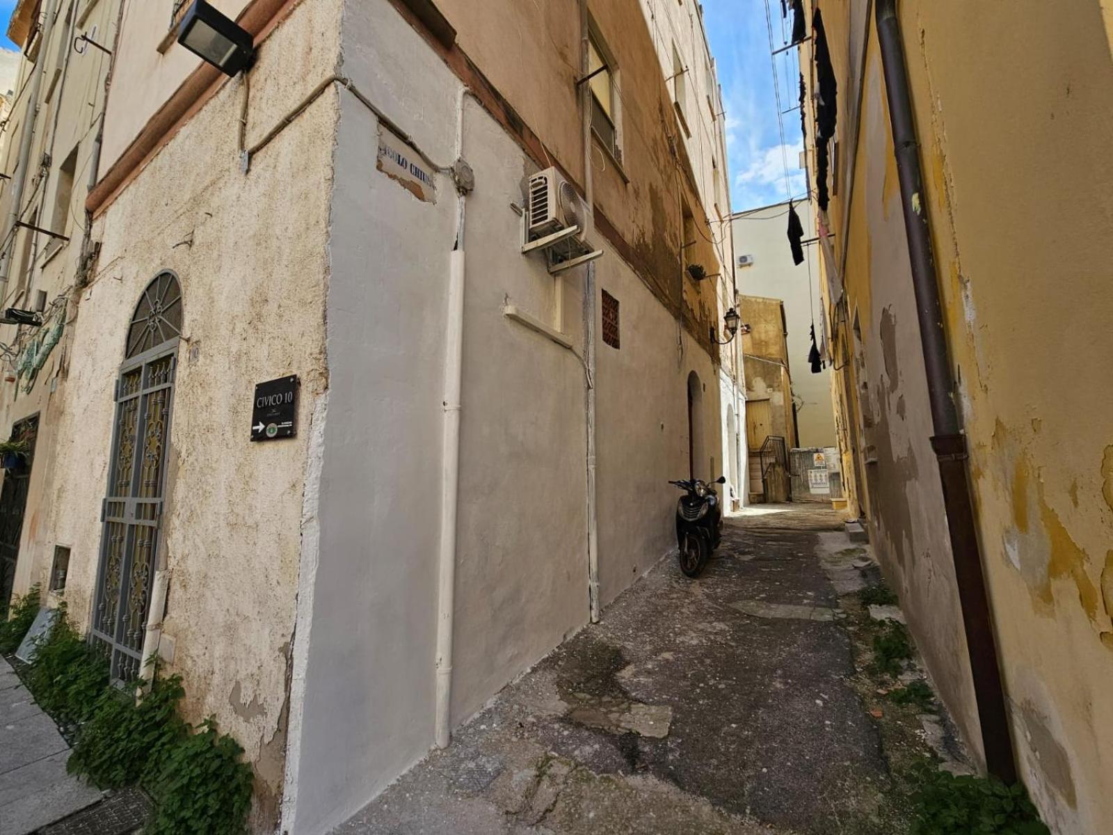 Civico 10 Apartment Sassari Exterior photo
