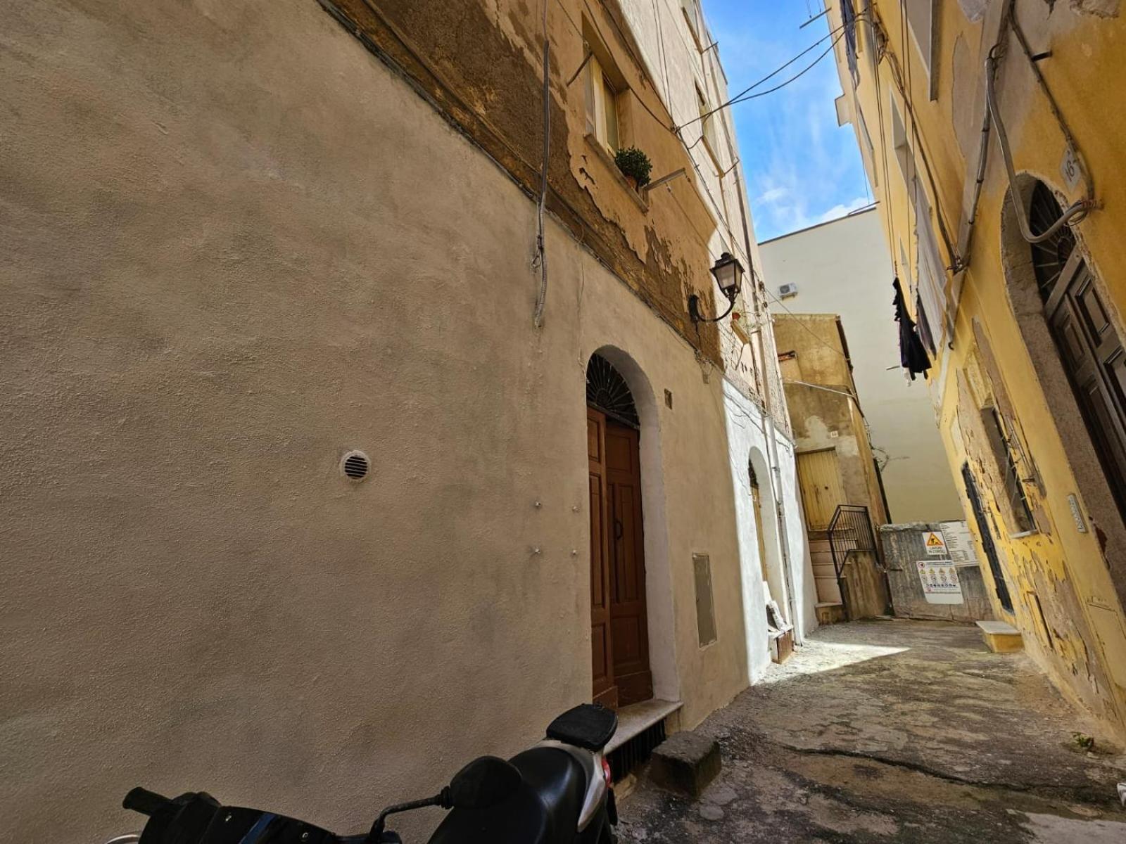 Civico 10 Apartment Sassari Exterior photo